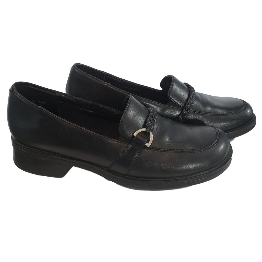 Clarks Black Loafers Braid Detailing Sz 7.5M